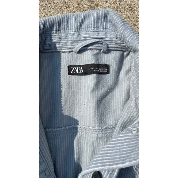 Zara Jacket Women Size XS Light Blue Corduroy Long Sleeve Button Down Raw Hem - Picture 5 of 6